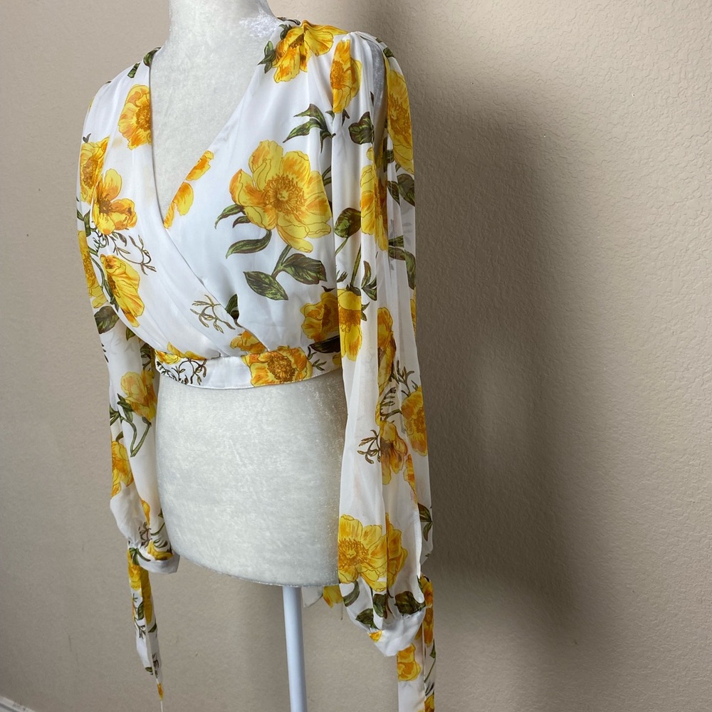 Favlux White & Yellow Floral Print Chiffon Cold Shoulder Crop Top Size Large - Picture 4 of 10